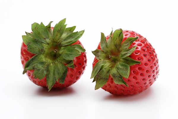 いちご 苺 ストロベリー 二粒のフリー素材 無料の写真素材なら Foto Project