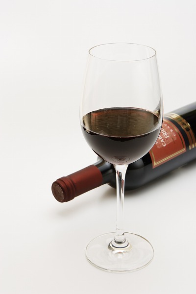 ワインボトル ワイングラス 赤ワインのフリー素材 無料の写真素材なら Foto Project