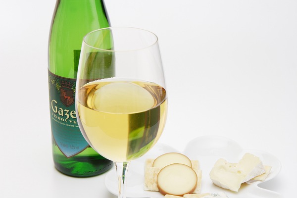 チーズ 白ワイン ワイングラスのフリー素材 無料の写真素材なら Foto Project
