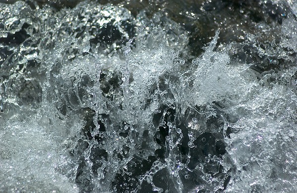 水イメージ 水しぶき 噴水のフリー素材 無料の写真素材なら Foto Project